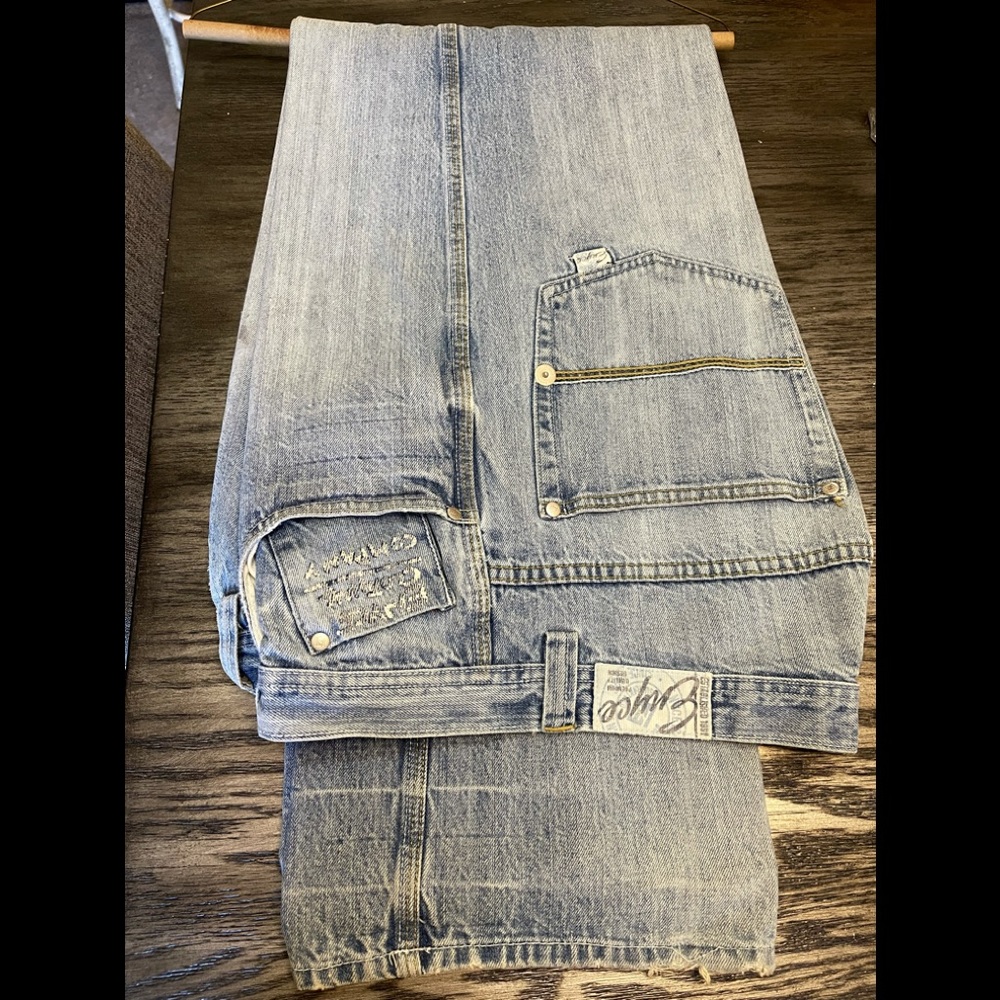 Enyce Jeans sz 34 classic hip hop 2000s style.